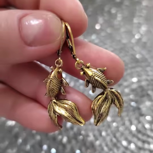 Anthropologie Jewelry - Anthropologie Gold Fish Drop Earrings